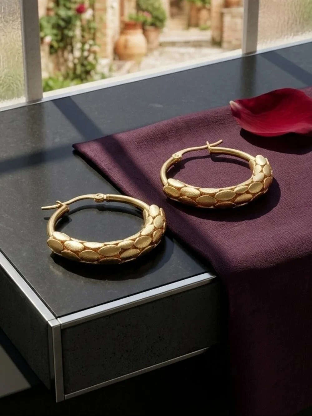 Textured Mesh Hoop Earrings 18K Gold Plated Stainless Steel Non-Tarnish Chunky